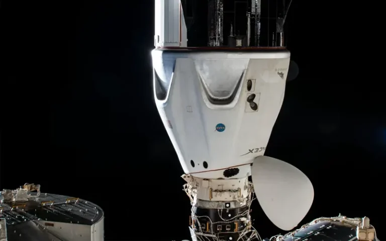 ESA to Purchase SpaceX Crew Dragon Mission to ISS