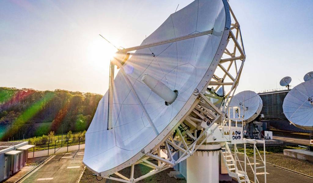 Missile strike hits SES teleport in Israel