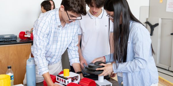 NASA Glenn Opens Applications for Free Summer Engineering Institute