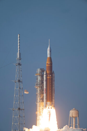 Artemis II mission begins