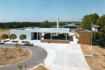NASA Goddard’s Greenbelt Visitor Center Marks 50th Anniversary