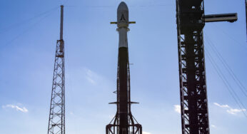 SpaceX | Falcon 9 Block 5 | 5x Astranis MicroGEO Rocket Launch