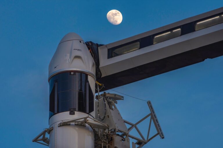 Future of Crew Dragon weighs on commercial spaceflight industry