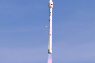 LandSpace | Zhuque-2E Block 2 | SpaceSail Polar Group #15 Rocket Launch Details