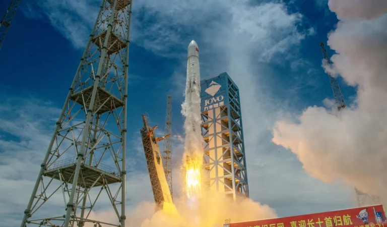 China readies first commercial resupply craft